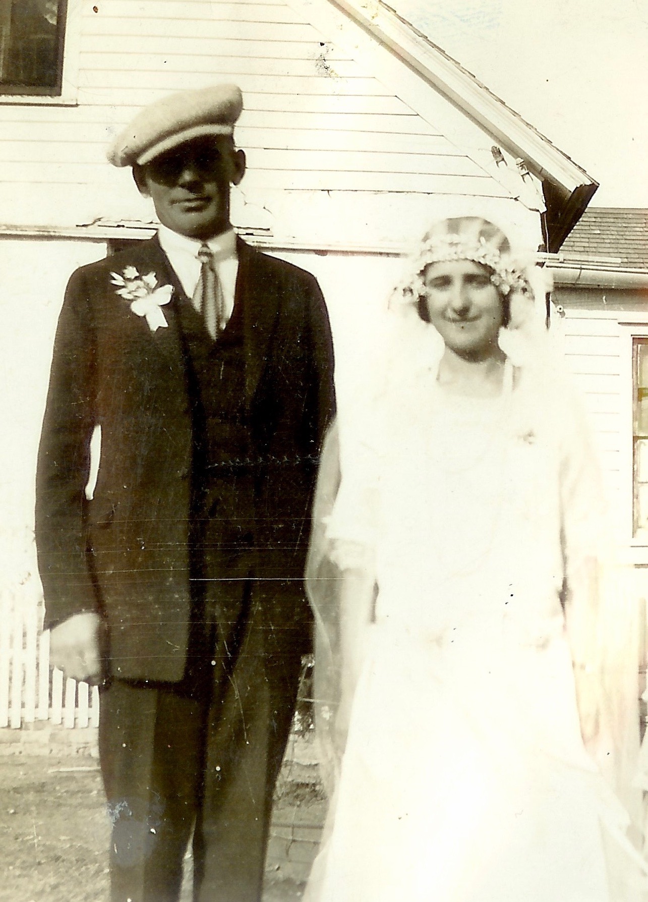 grandpa andrew and grandma mary on their wedding day in 1924